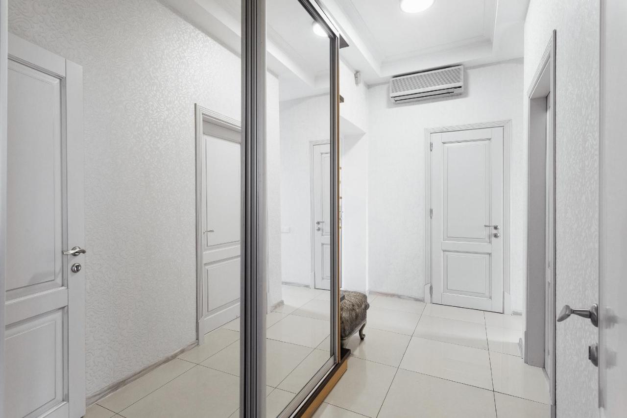 2 Bedroom on Deribasovskaya Str. Oldenburg Bagian luar foto